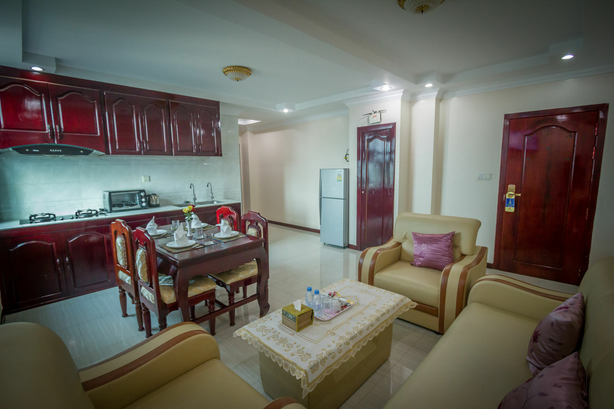 Good Luck Day Hotel & Apartment Phnompen Kültér fotó